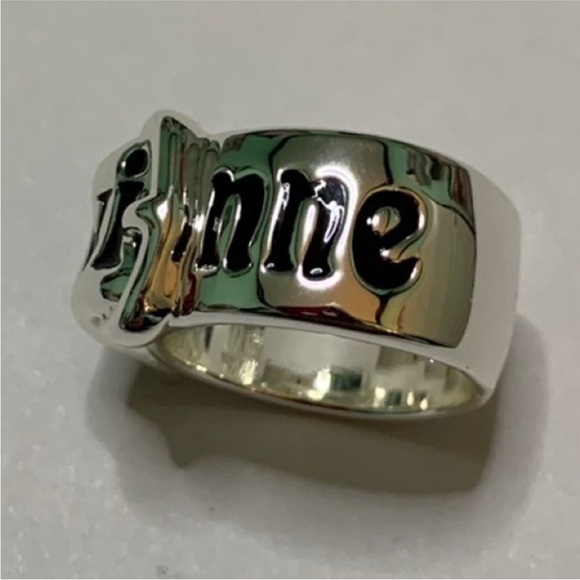 silver signature band Ring - Picture 4 of 8